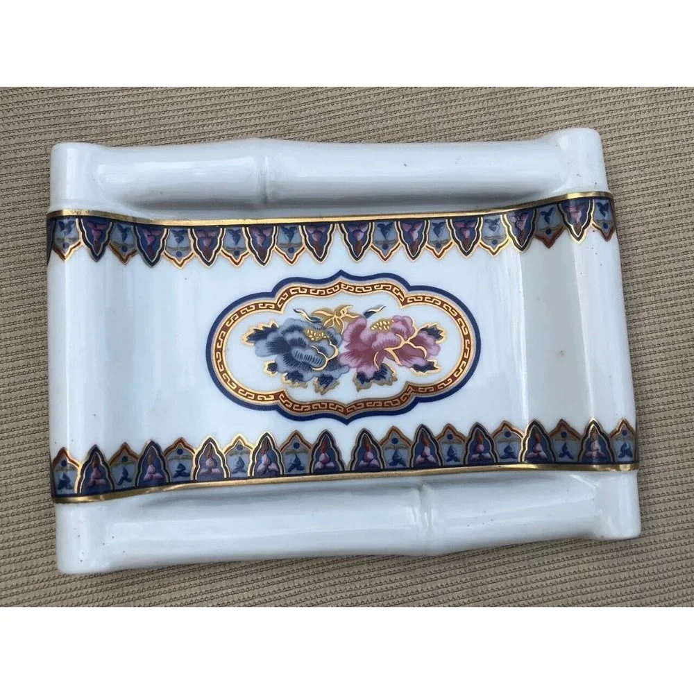 CHINOISERIE COLLECTION SOAP DISH BY ELIZABETH ARDEN MADE IN JAPAN