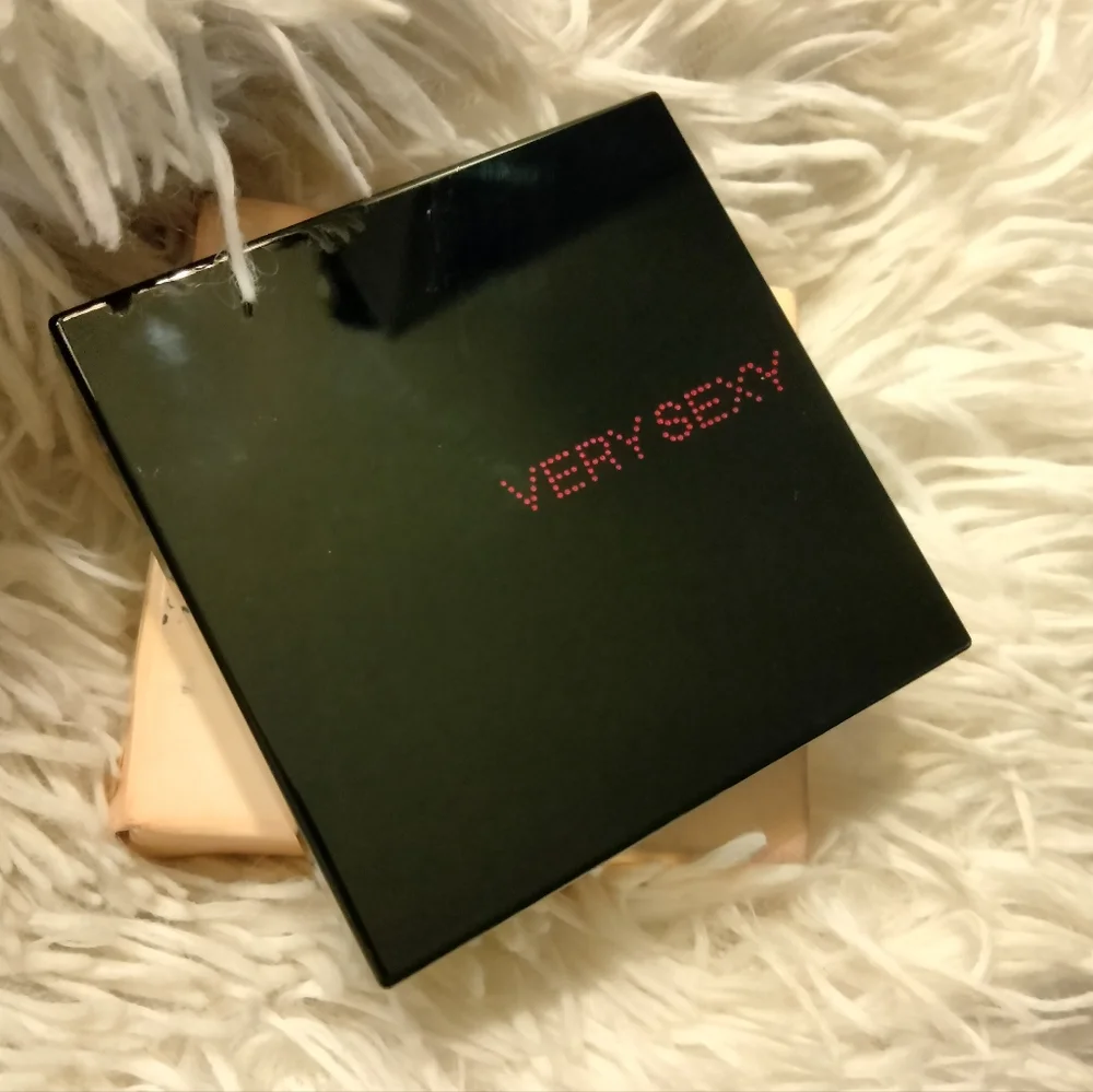 Victorias Secret storage from bit