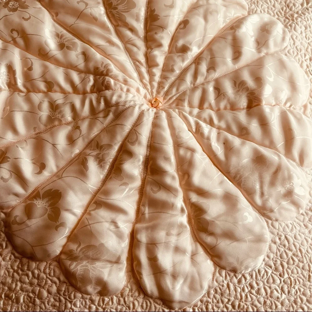 Vintage classic matelasse