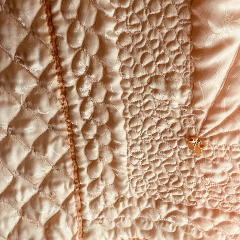 Vintage classic matelasse
