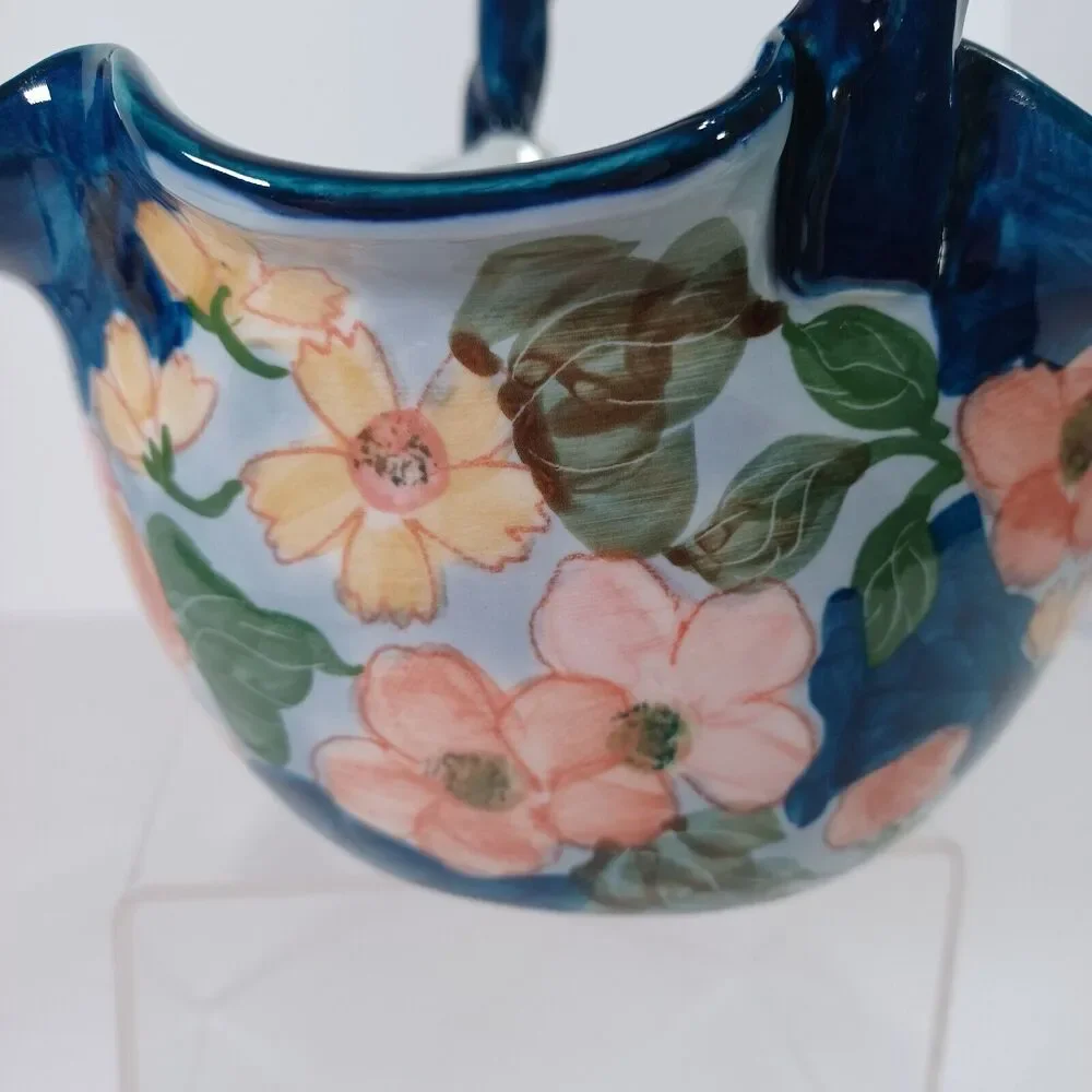 Unmarked beautiful ceramic