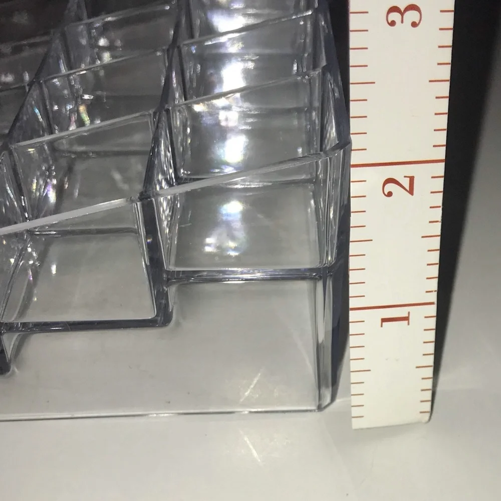 Plastic make up holder organizer!