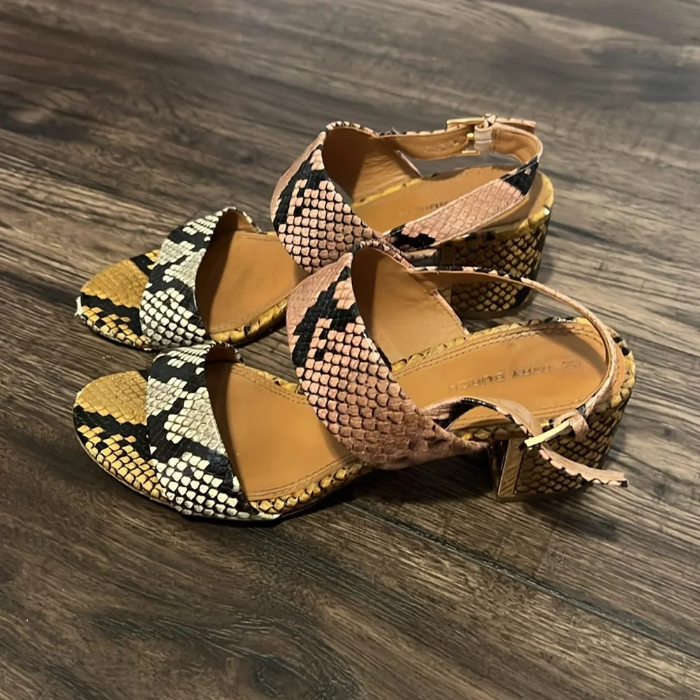 Tory Burch tory burch