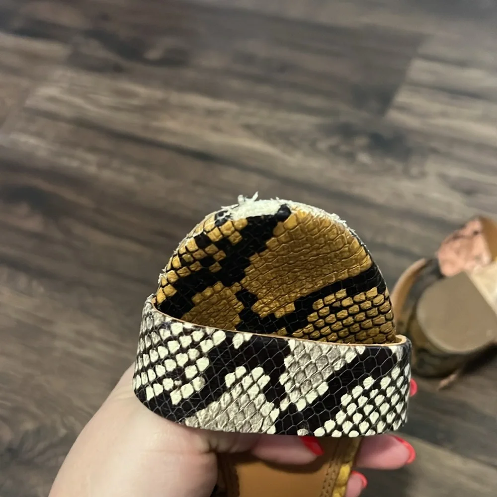 Tory Burch tory burch