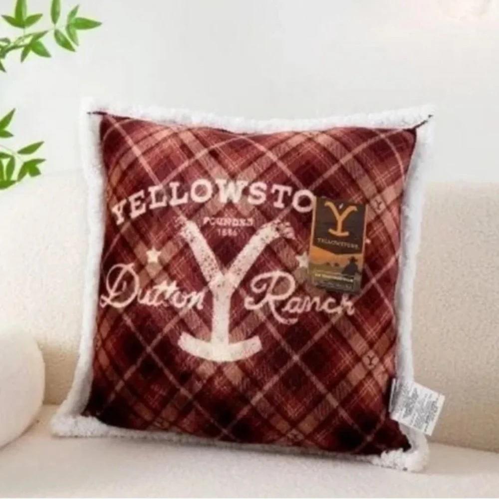 NWT Yellowstone Silk Touch Pillow With Sherpa Back, 22