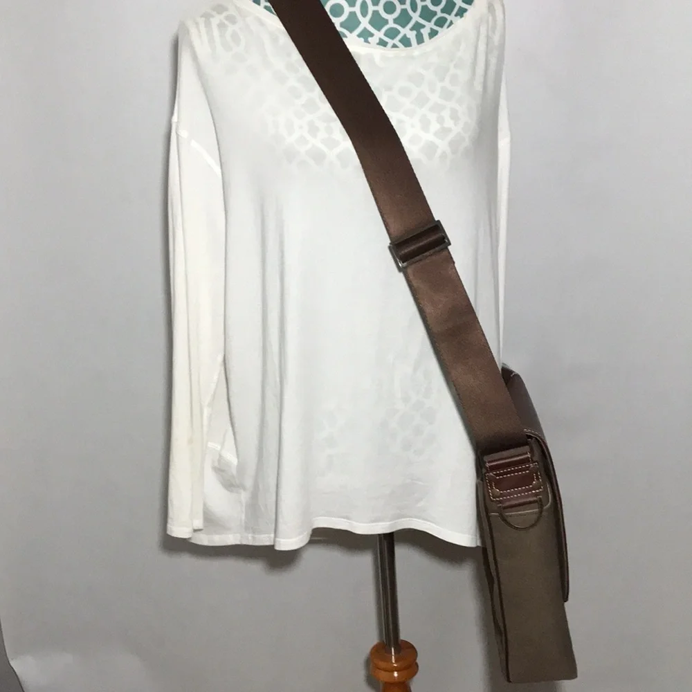 BOCONI NASHVILLE BRYANT LTE SLIM DOUBLE BUCKLE CANVAS & LEATHER MESSENGER