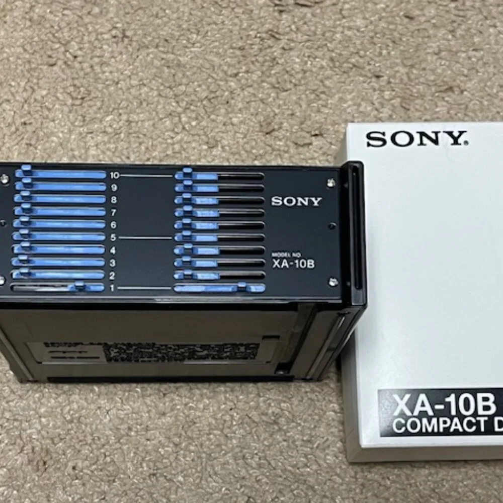 Sony xa magazine fits