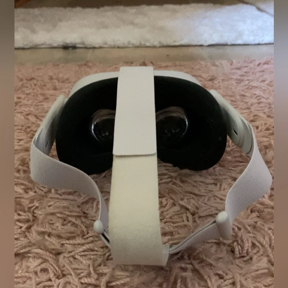 Quest 2 Advanced All-in-One VR Headset