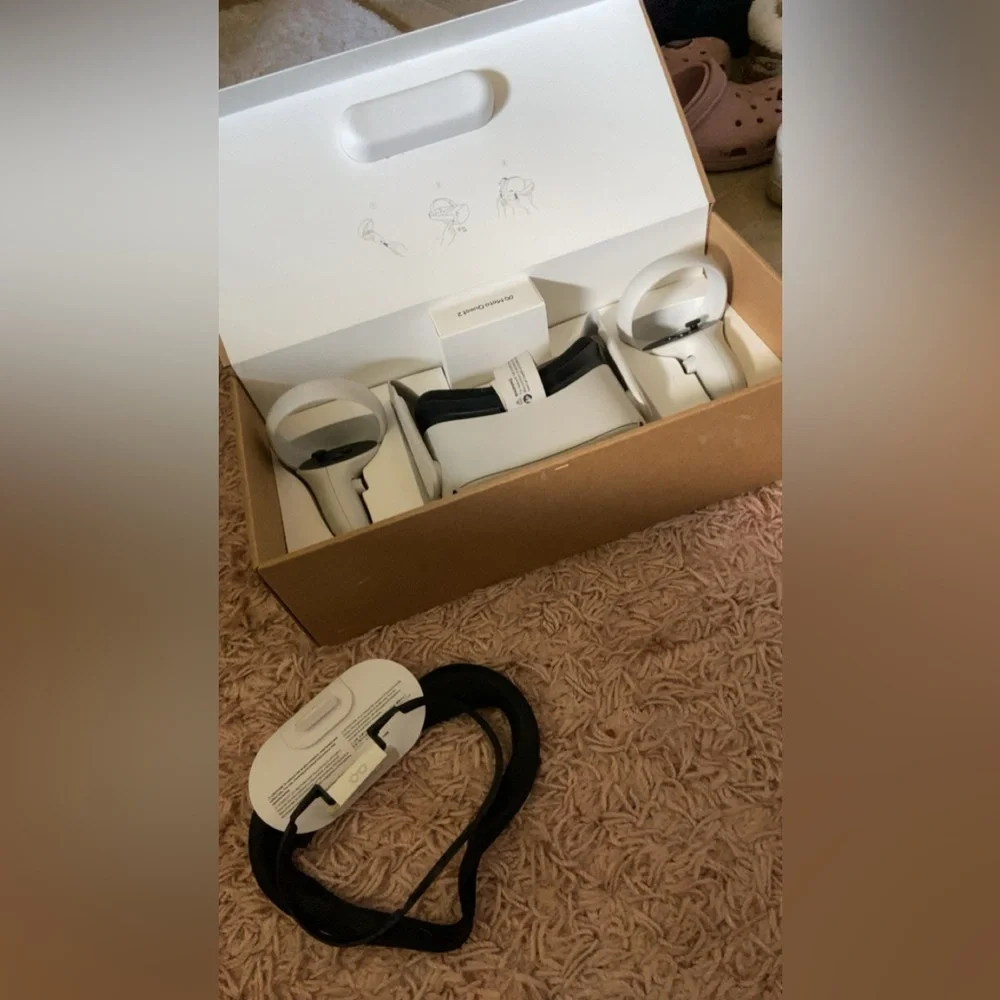 Quest 2 Advanced All-in-One VR Headset