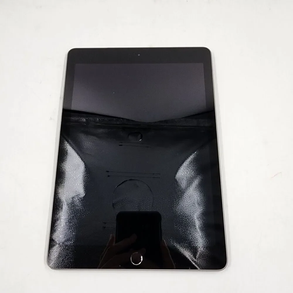 Apple inch ipad