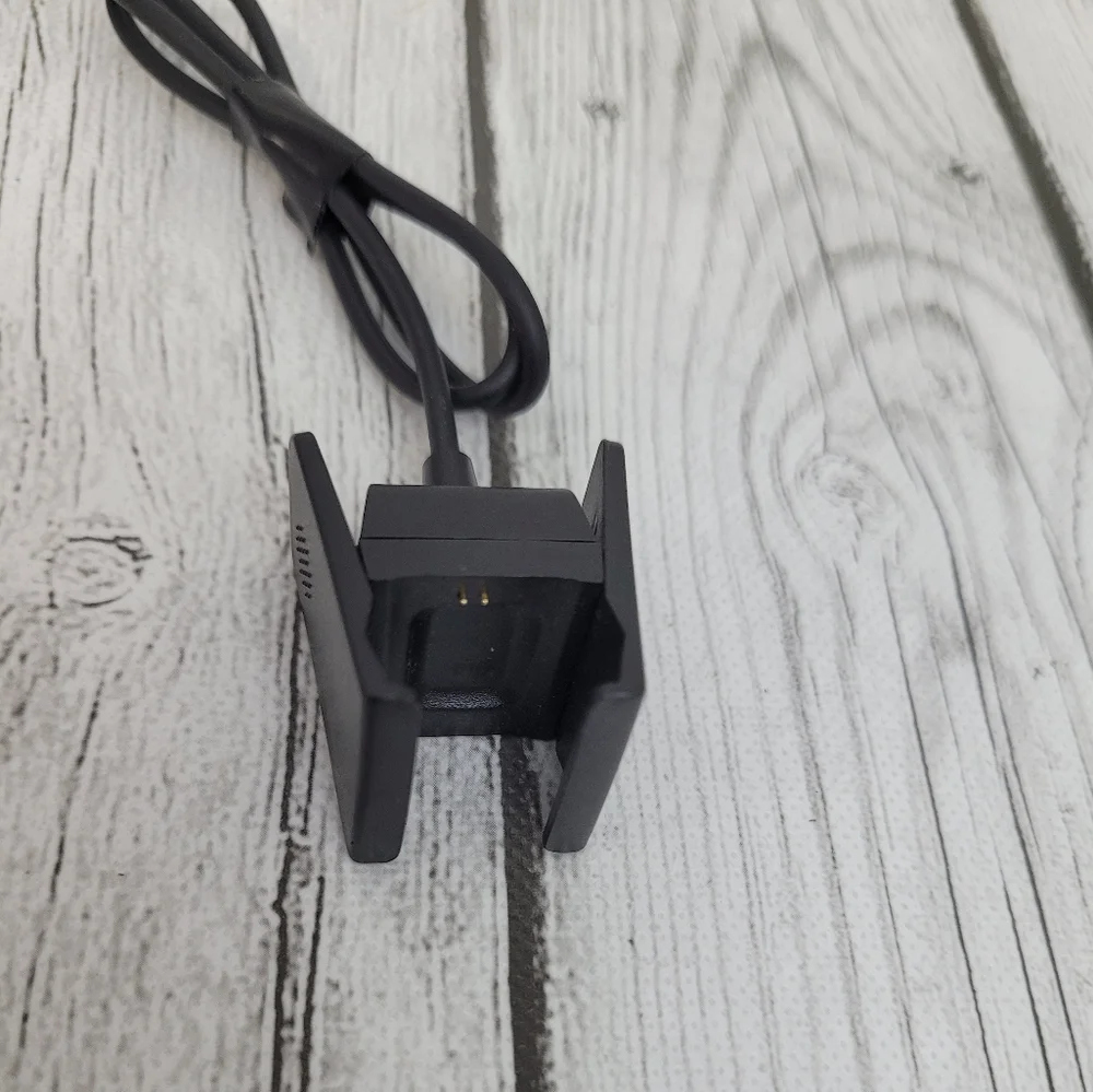 fitbit charge usb