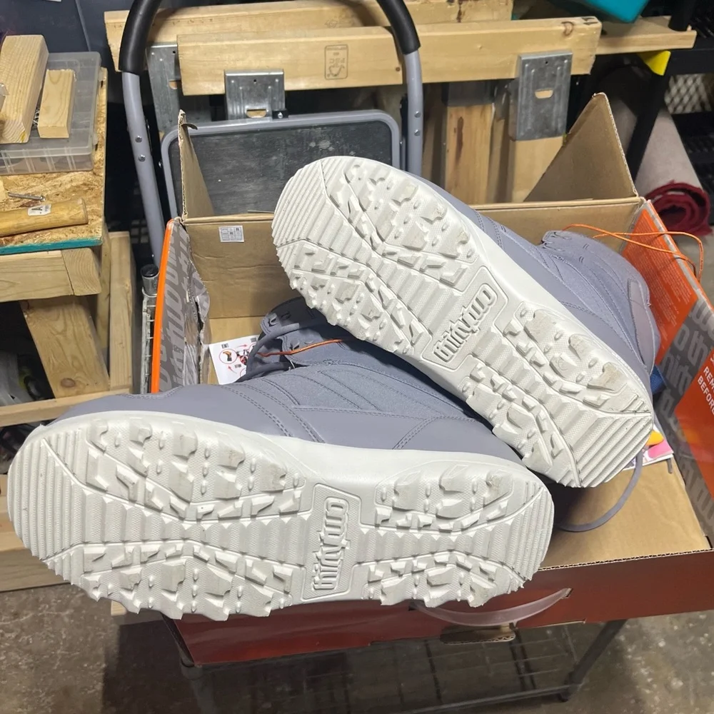 thirtytwo snow molded