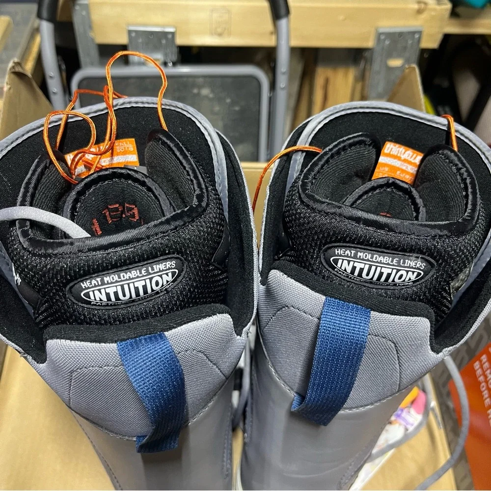 thirtytwo day left velcro