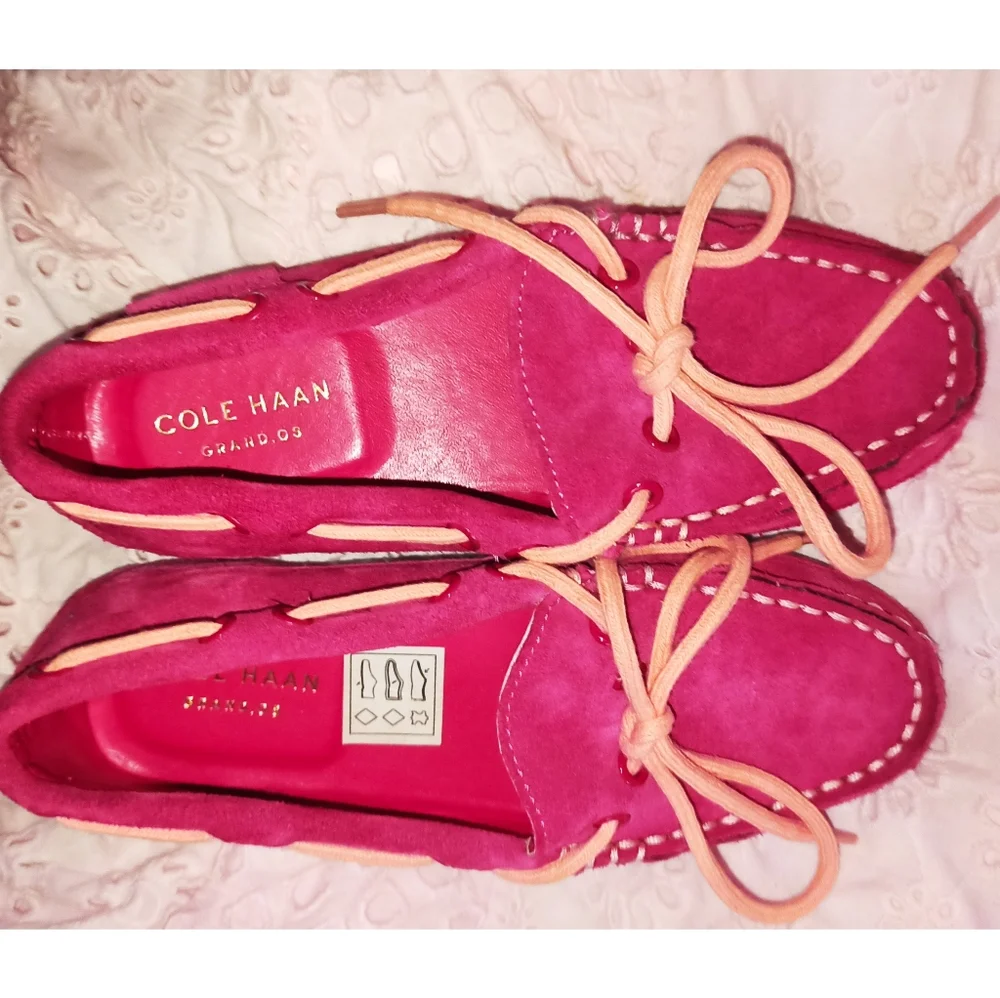 COLE HAAN GRANT DRIVER MOCCASINS LOAFERS PINK SUEDE GIRLS (NWOT)