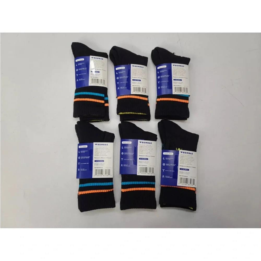 Bombas black socks