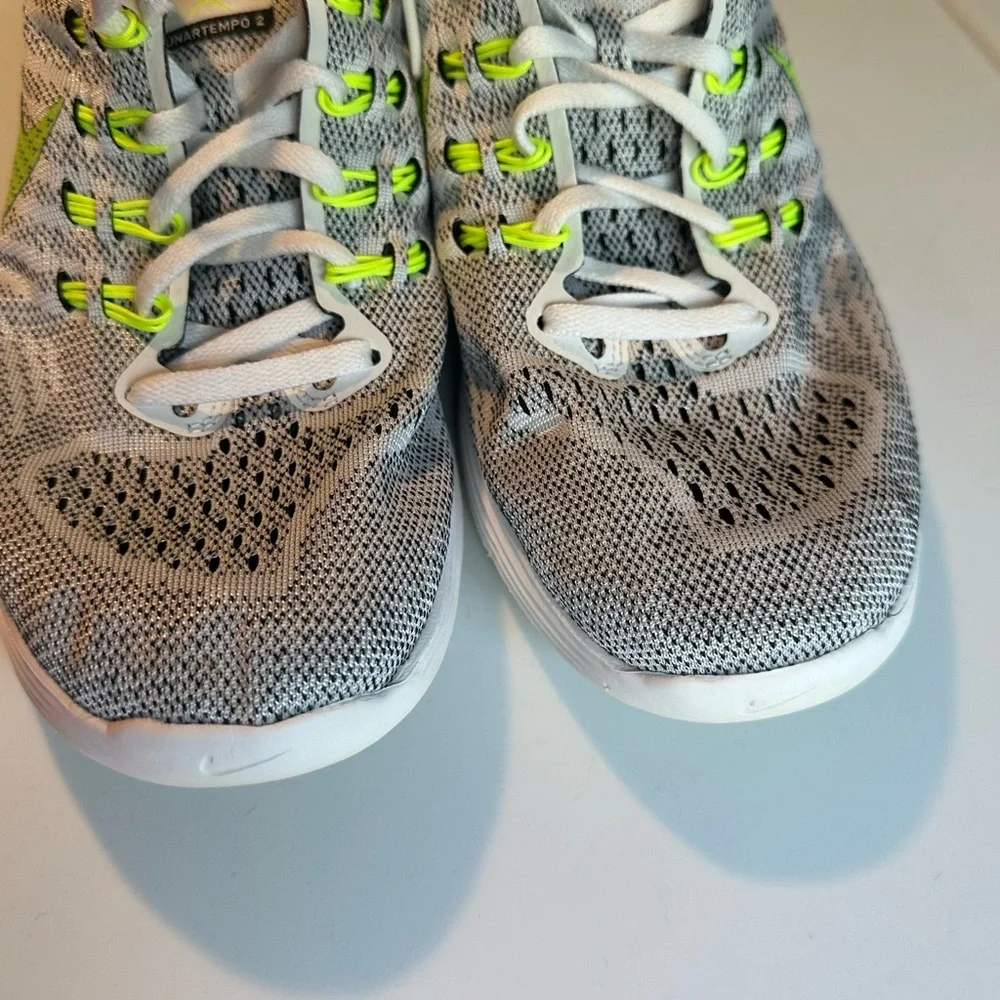 Nike LunarTempo Size 9 Women’s