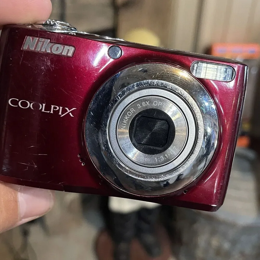 Nikon pre owned