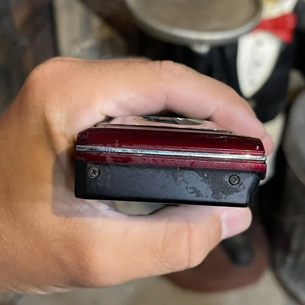 Nikon pre owned