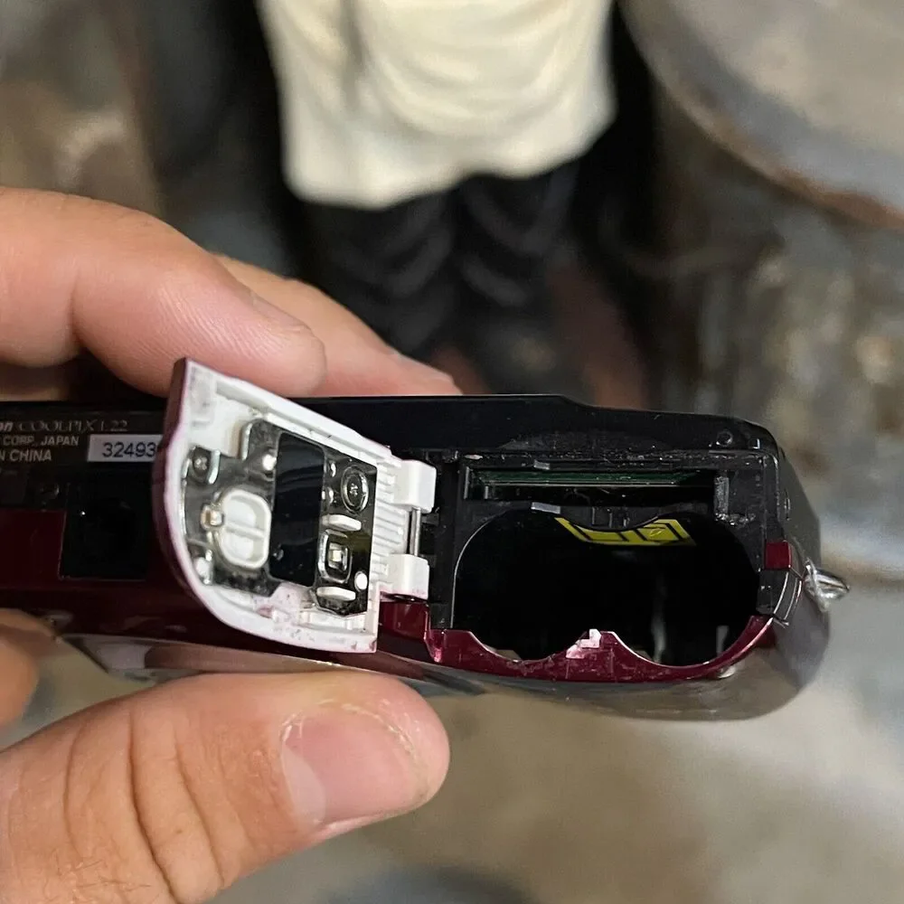 Nikon pre owned
