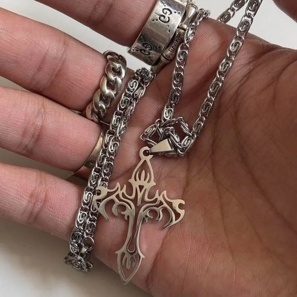 y2k 2000s style heavy metal punk grunge emo cross pendant necklace