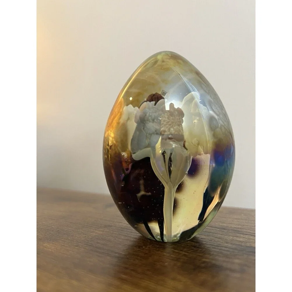Vintage Metallic Multi Colored Swirl Egg Paperweight White Trumpet Flower