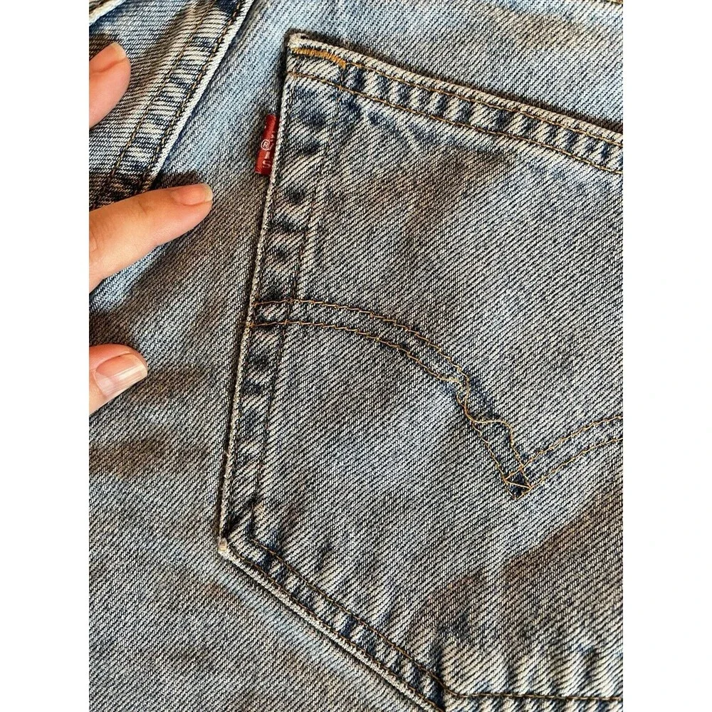 Levi's 560 Cut Off Shorts Size 36 Blue Faded Denim Baggy Y2K 6 Inches Long