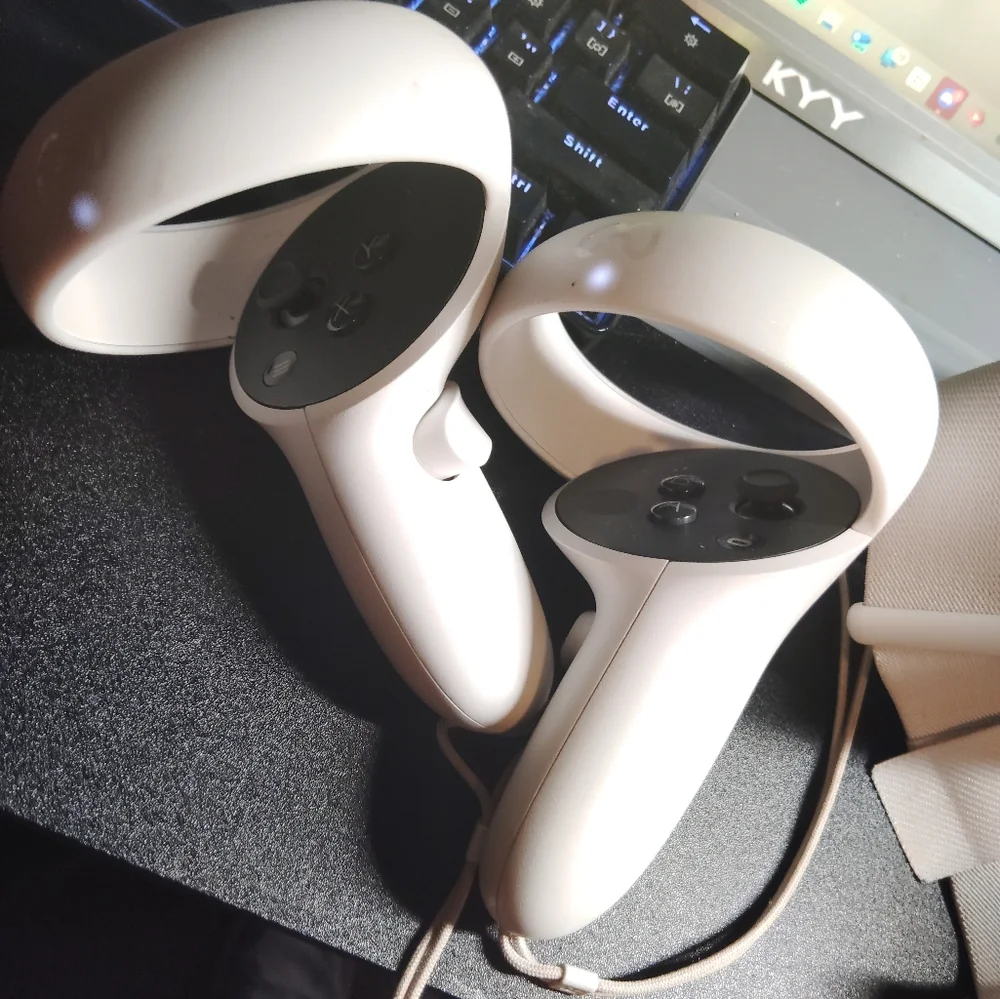 Oculus works pairs