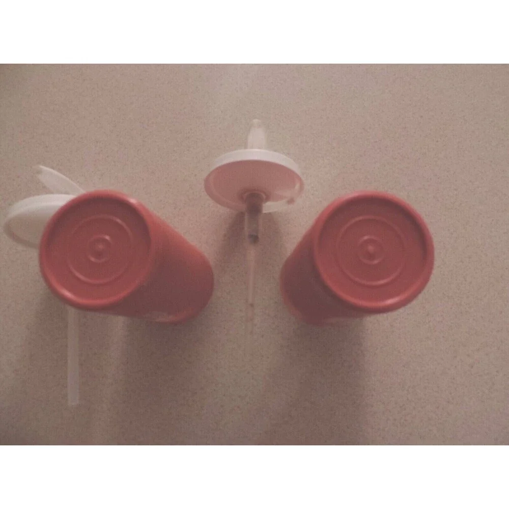 Tupperware CATSUP / Ketchup & MUSTARD Pump CONDIMENT SET orangish color vintage