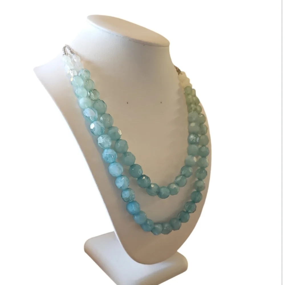 Vintage item description