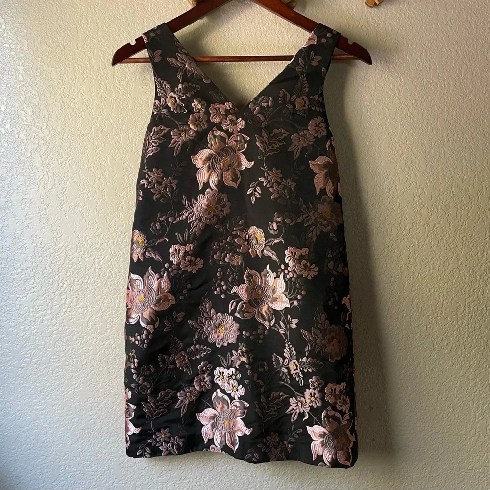 Urban Outfitters Womens Jacquard Metallic Shift Dress XS party holiday formal