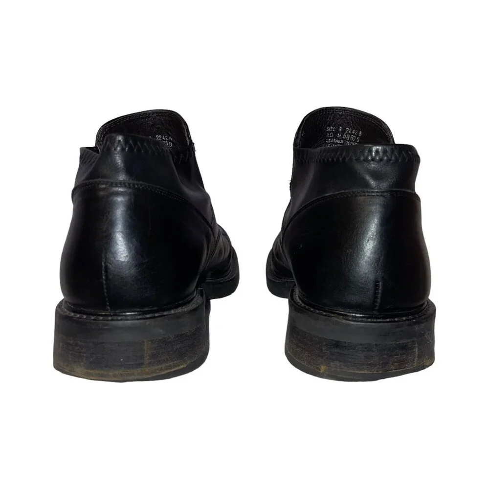 Kenneth Cole leather heel