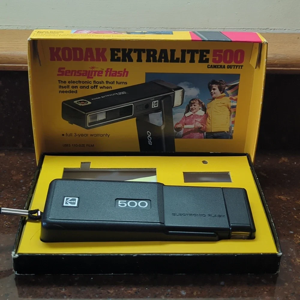 Vintage Kodak Ektralite 500 Camera Outfit