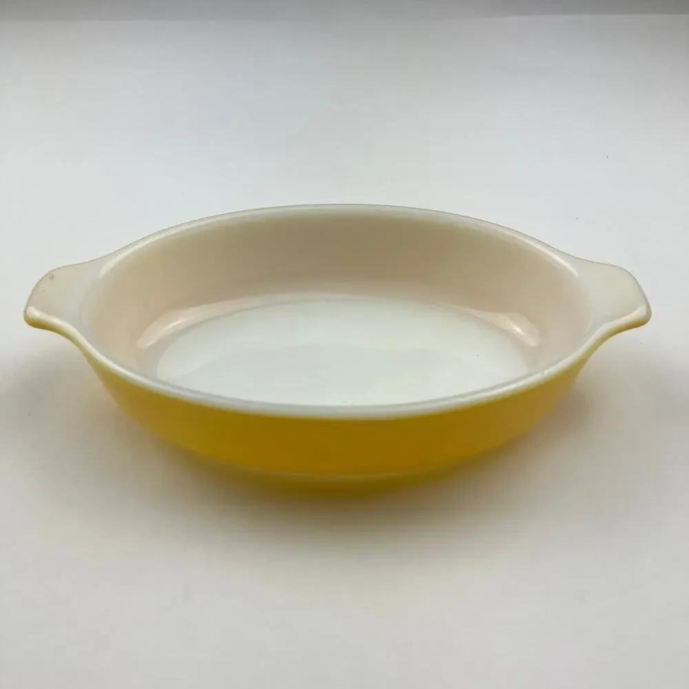 Pyrex Yellow Mini Oval Casserole Dish Vintage 10oz 700 Baking