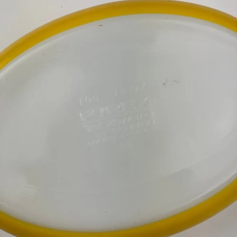 Pyrex yellow mini