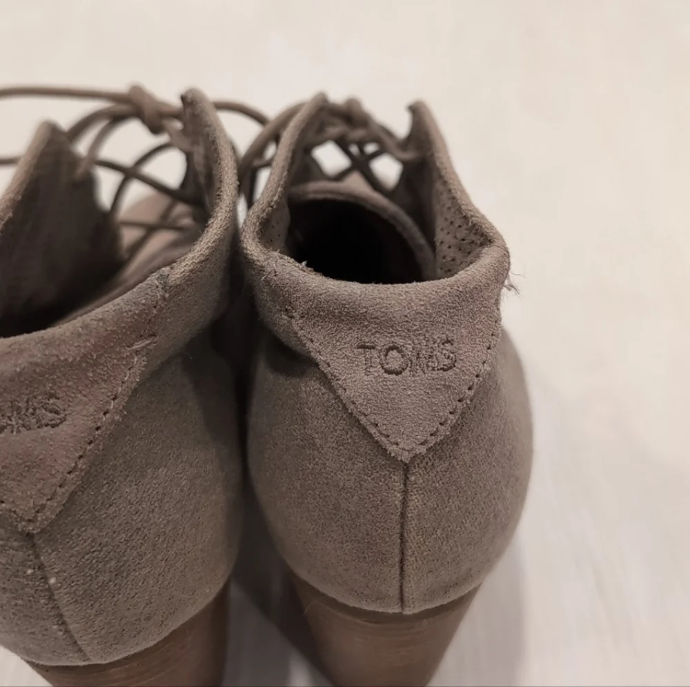 Toms women tan
