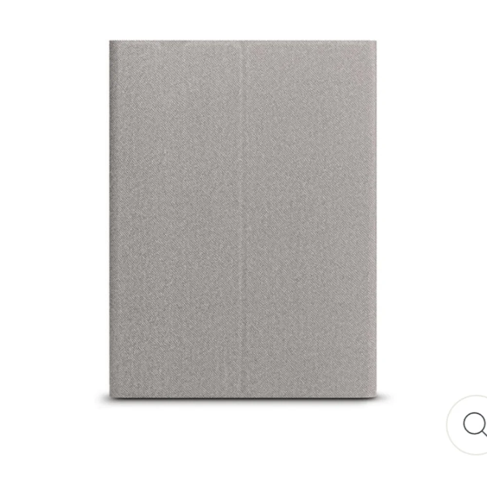 New Solo New York Everett Universal Tablet Case in Light Grey