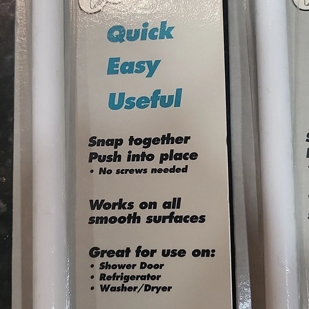 Vintage NIB Set of 2 InterDesign Suction Bar, White