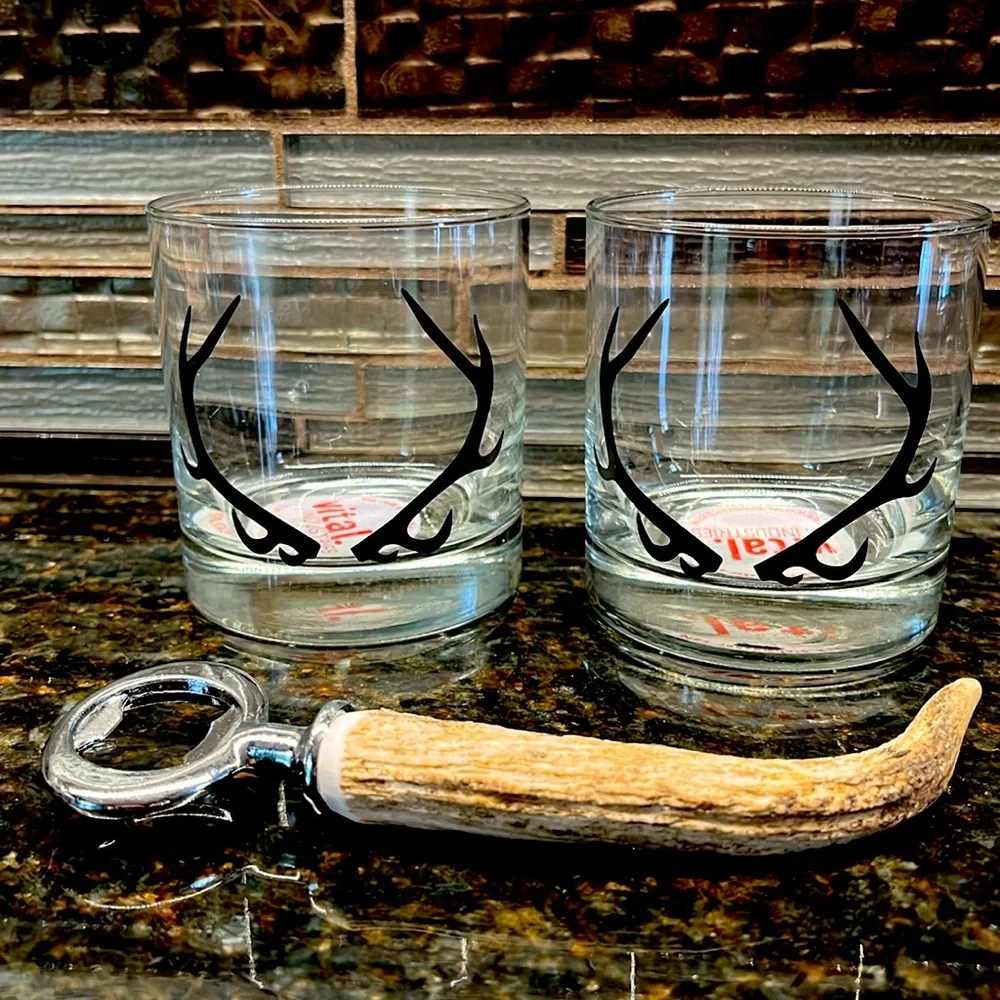 NWT Rocks Hunter Cocktail Glasses & Opener
