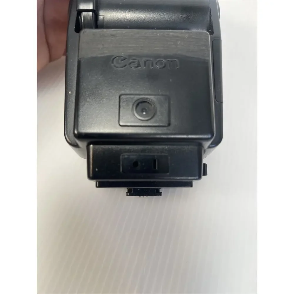 Canon Speedlite 199A Shoe Mount Flash for Canon W/ Case For Parts