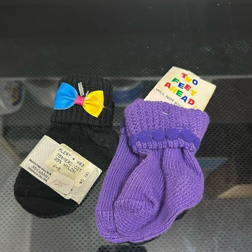 FREE IN BUNDLE baby girls infant socks bow new nwt