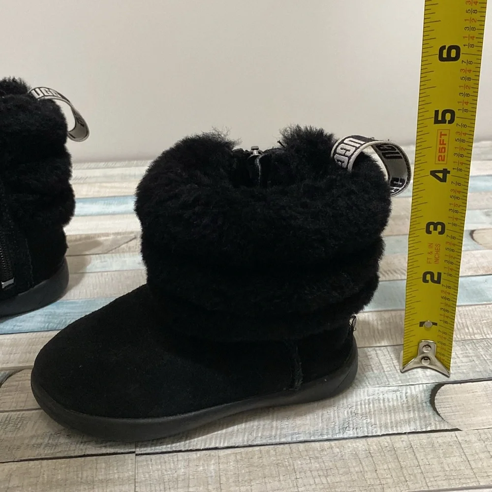 Ugg Toddler Mini Quilted Fluff Boots