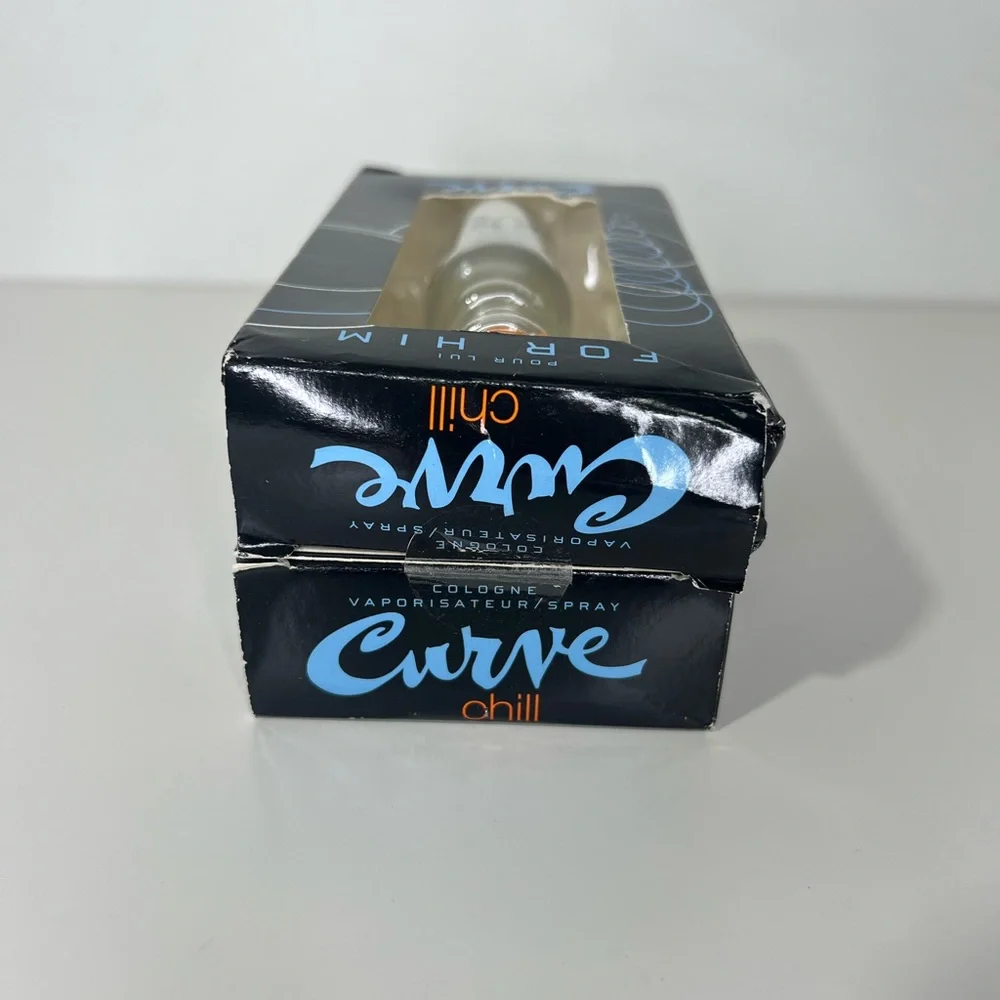 Liz Claiborne Curve Chill for Men Cologne Spray 0.5 OZ 2PC Set