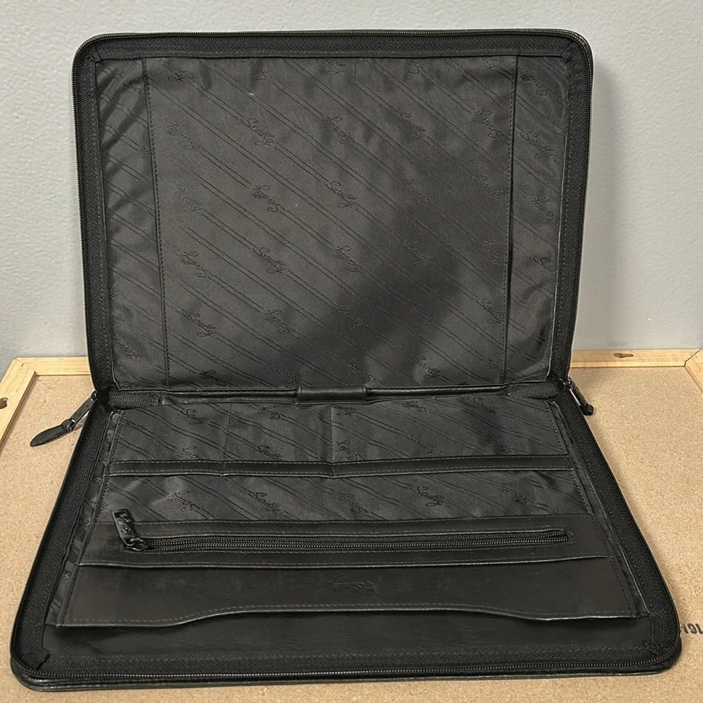 Scully leather black
