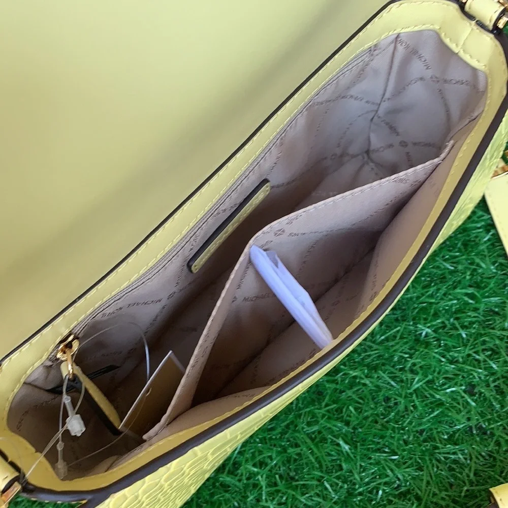 Michael Kors 21” interior designed