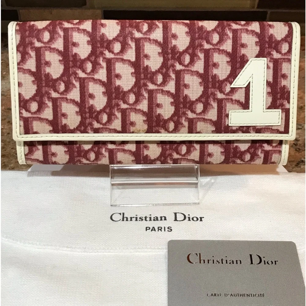 Dior pre owned