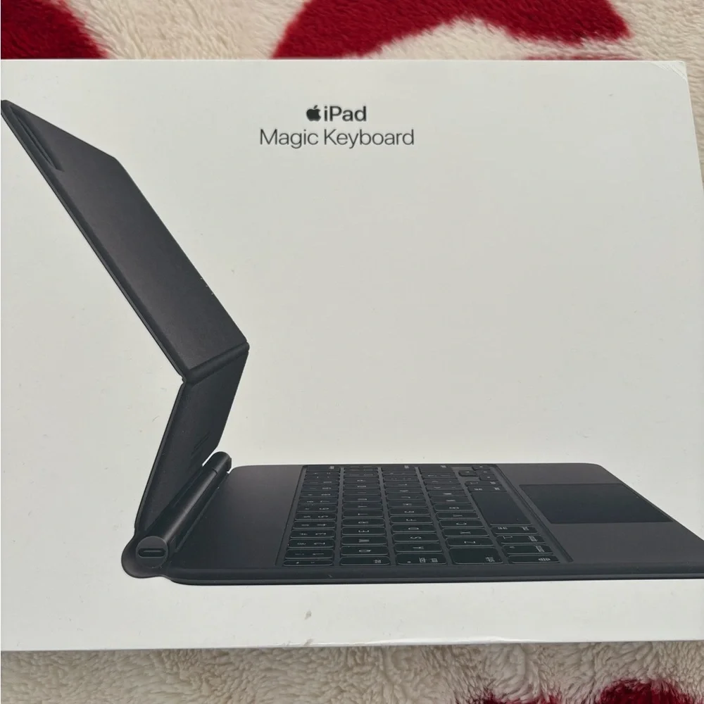 Brand new apple Magic Keyboard for IPad