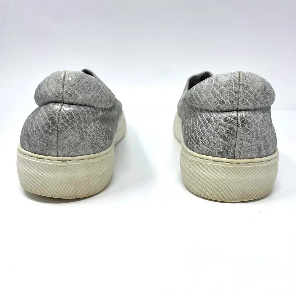 J/SLIDES $124 stains