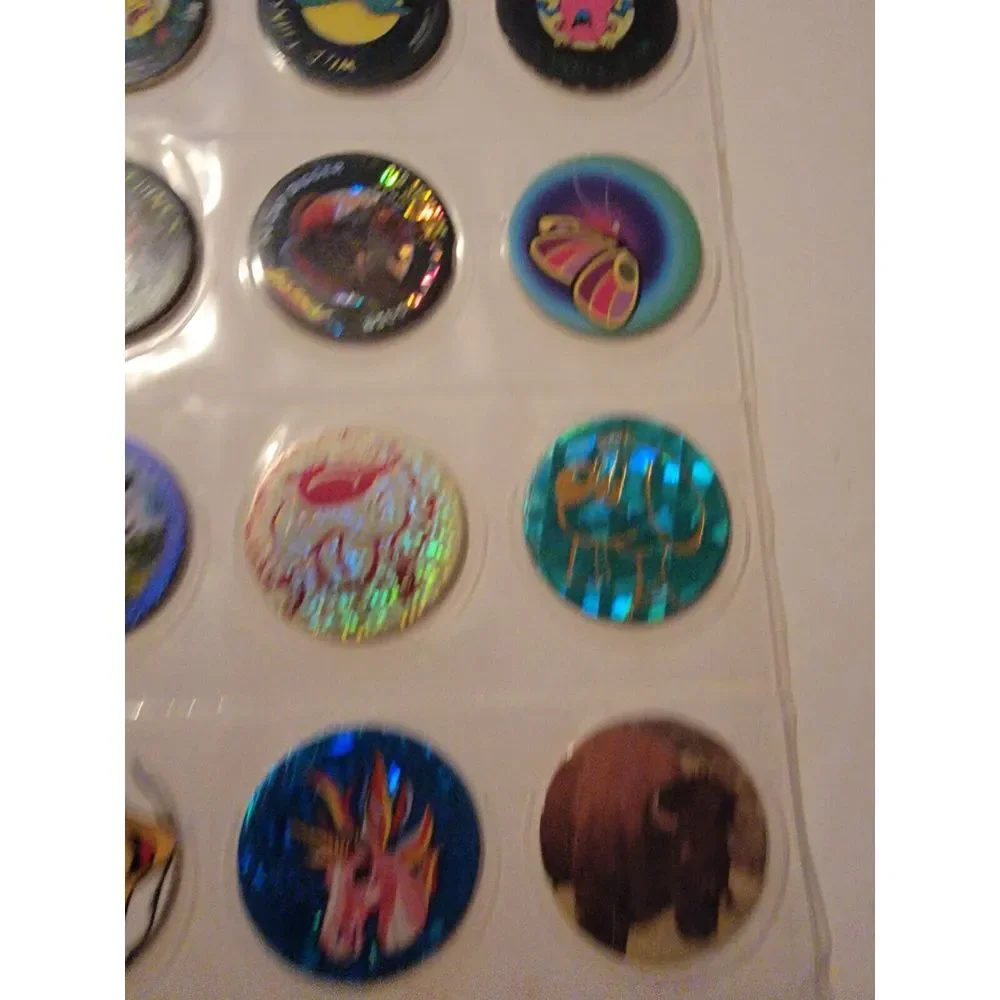 Lot Of 20 Vintage POGs Misc. Wild Things Insects Wildlife Animals Monkey Dogs‎