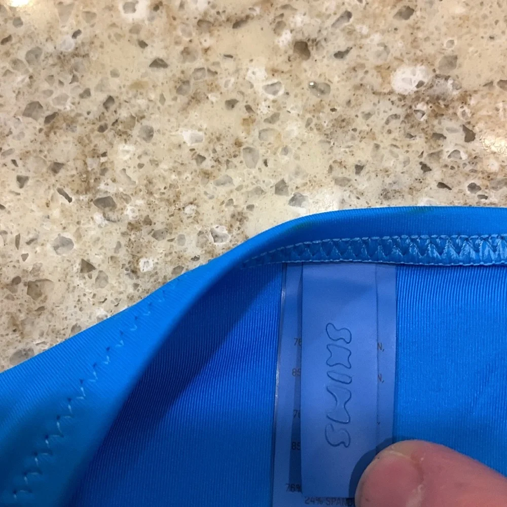 SKIMS nwot signature