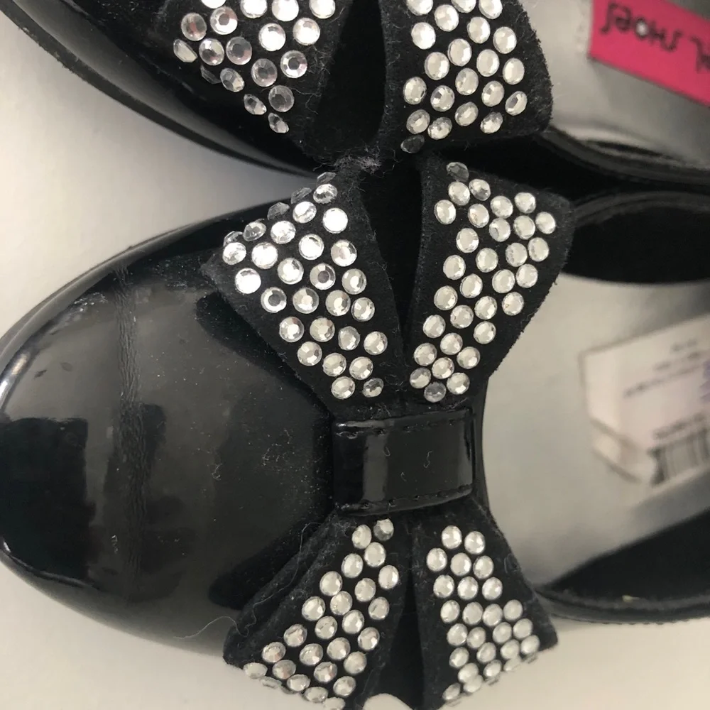 Rachel Shoes beautiful black